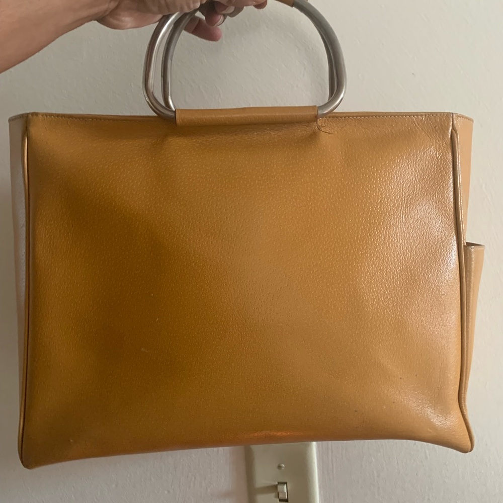 Vintage Gucci tote - Picture 8 of 17